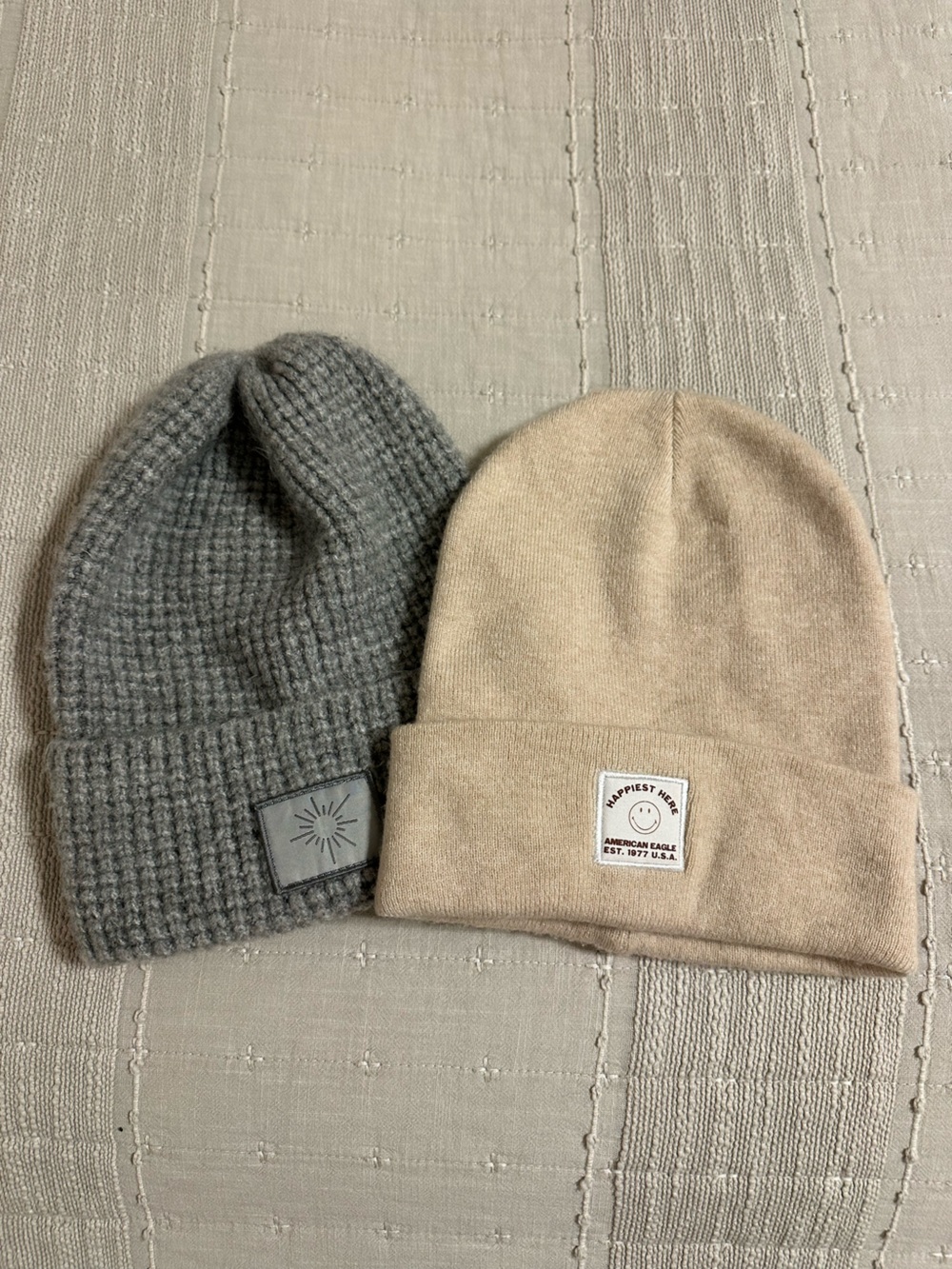 Aerie Offline & American Eagle Beige & Gray Knit Beanies